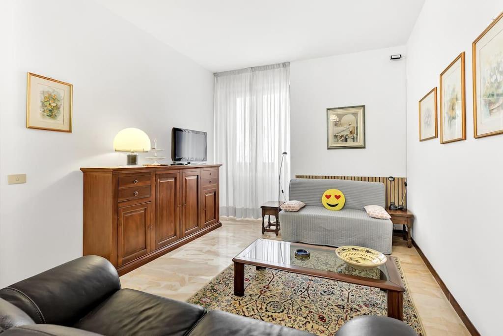 Alessia'S Flat - Sesto Daire Sesto San Giovanni Dış mekan fotoğraf
